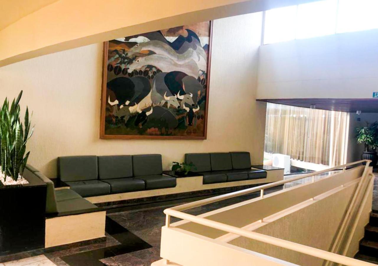Hotel Harbor Inn ロンドリーナ エクステリア 写真