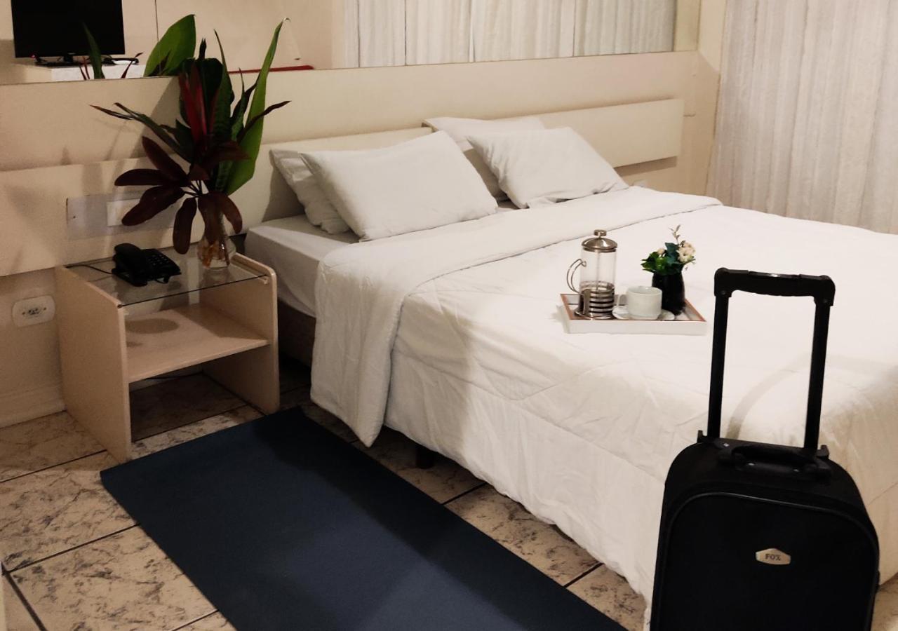 Hotel Harbor Inn ロンドリーナ エクステリア 写真