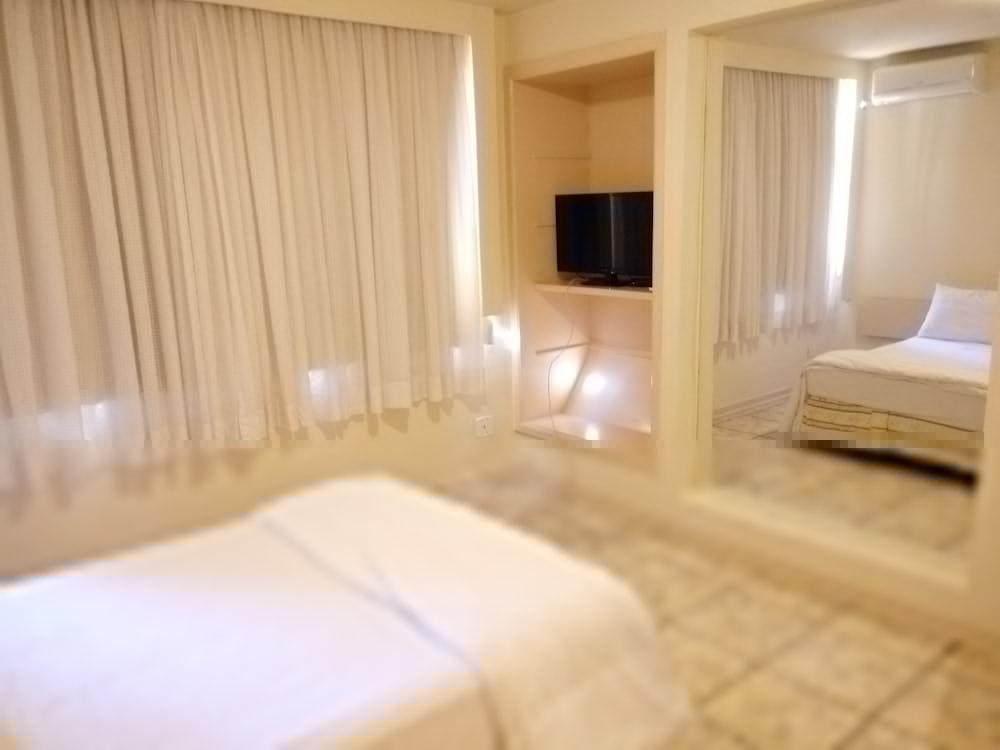 Hotel Harbor Inn ロンドリーナ エクステリア 写真
